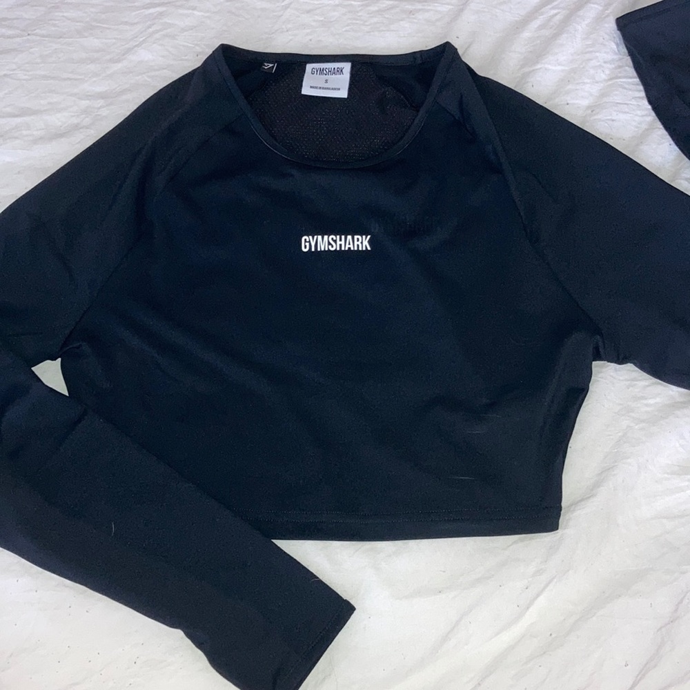 Gym shark cropped long sleeve PRICE FINAL